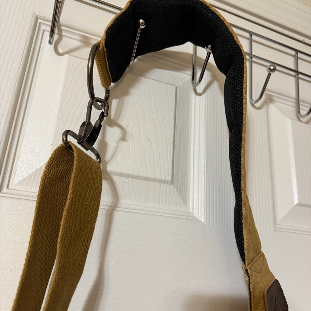 Rothco Vintage Beige Crossbody Bag - Picture 11 of 14